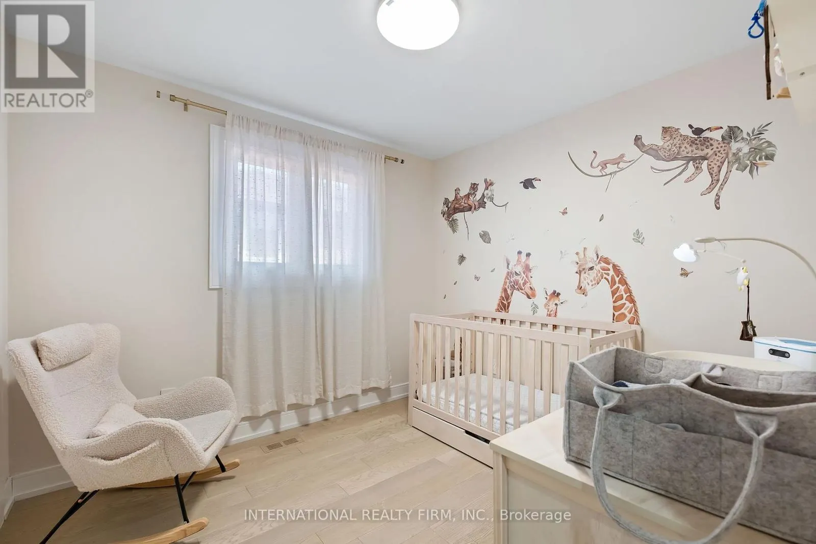 7 BOYNE HIGHLANDS COURT