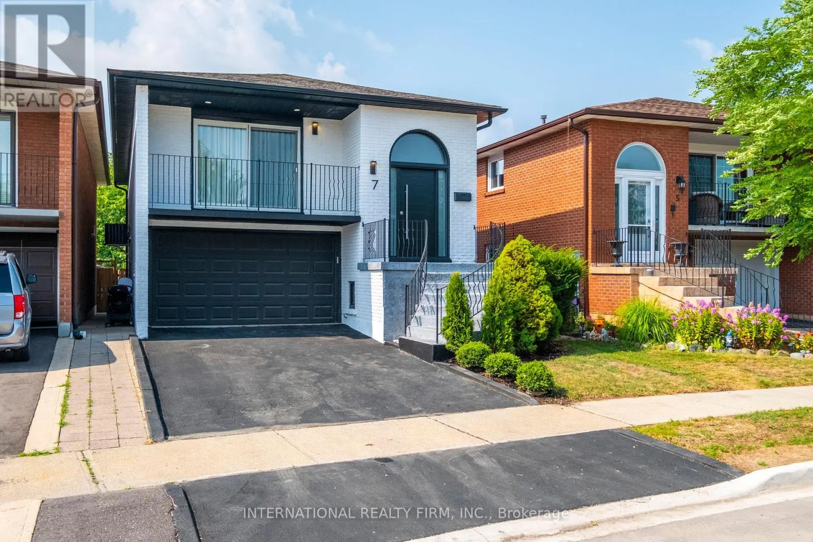 7 BOYNE HIGHLANDS COURT