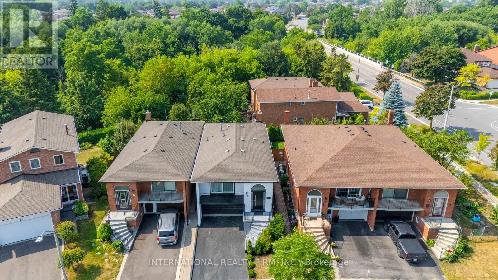 7 BOYNE HIGHLANDS COURT