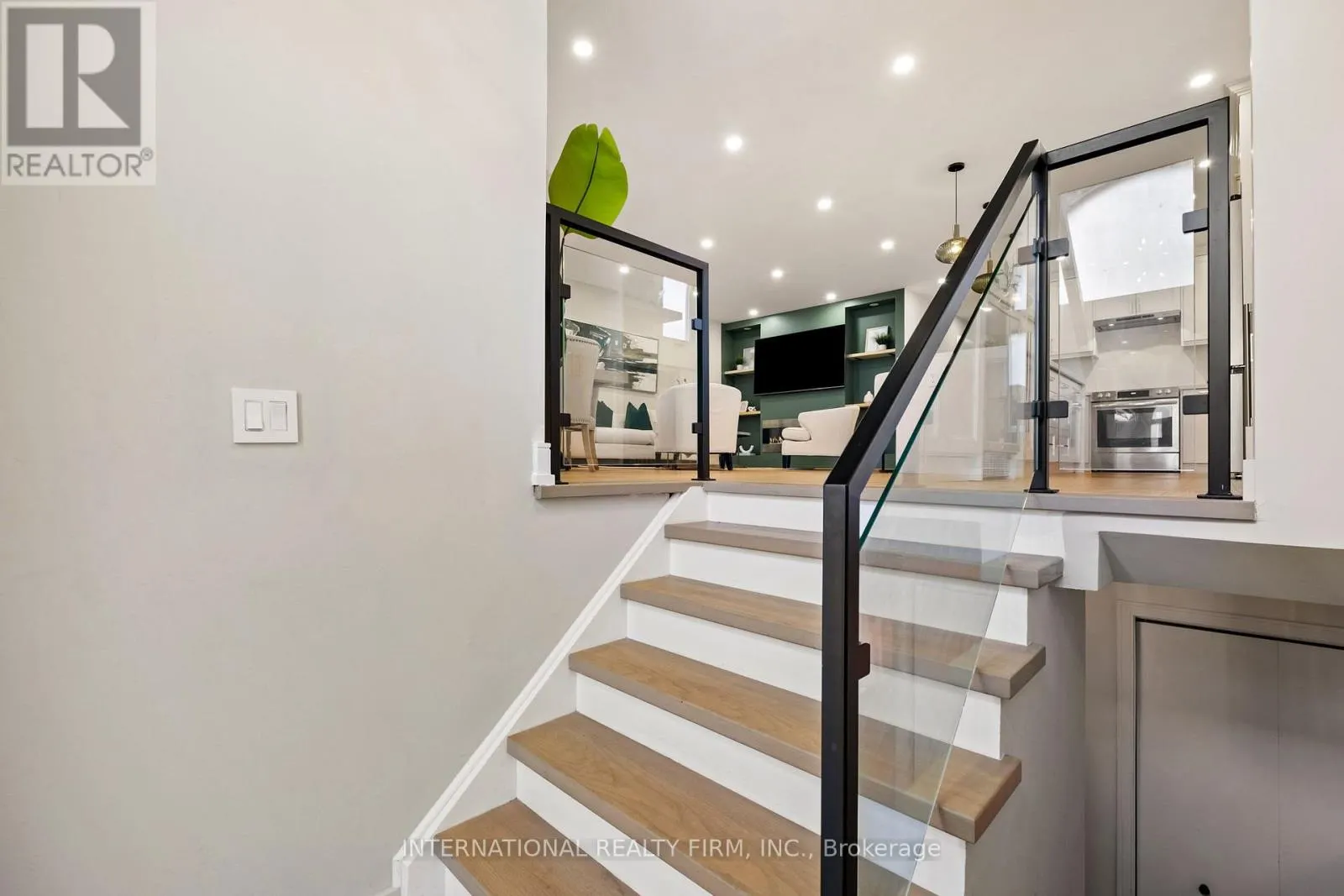 7 BOYNE HIGHLANDS COURT