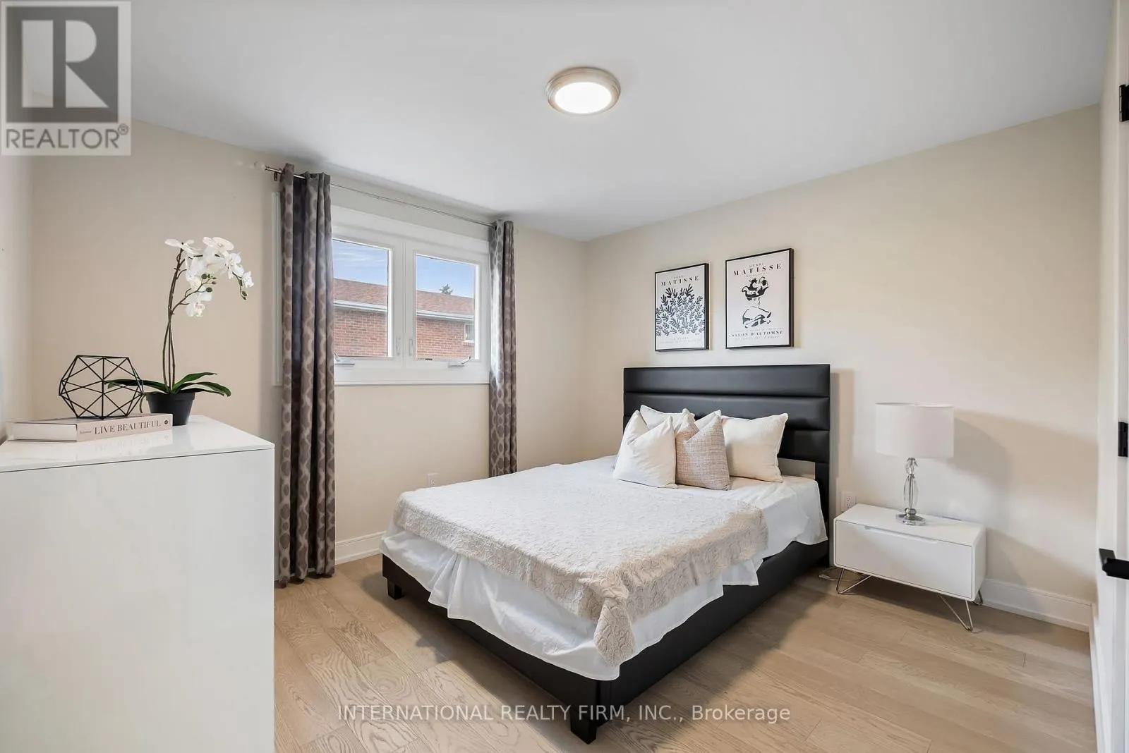 7 BOYNE HIGHLANDS COURT