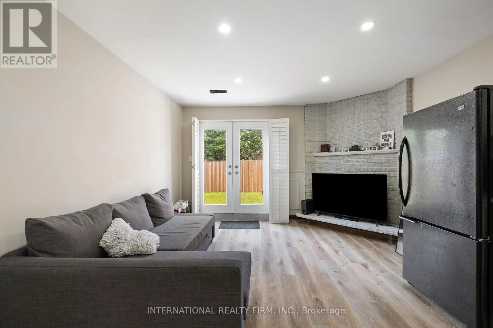 7 BOYNE HIGHLANDS COURT