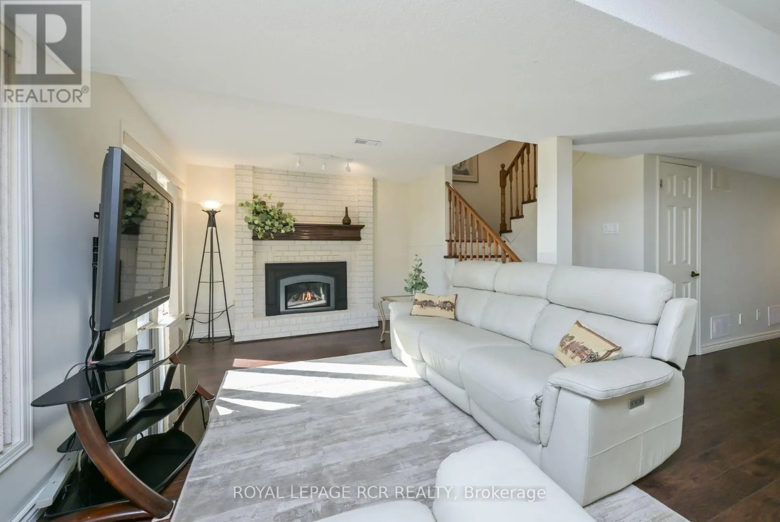 68 RIVERVIEW ROAD