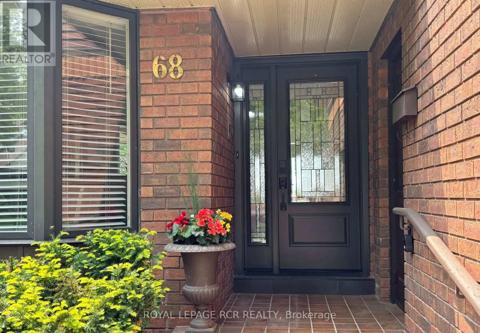 68 RIVERVIEW ROAD