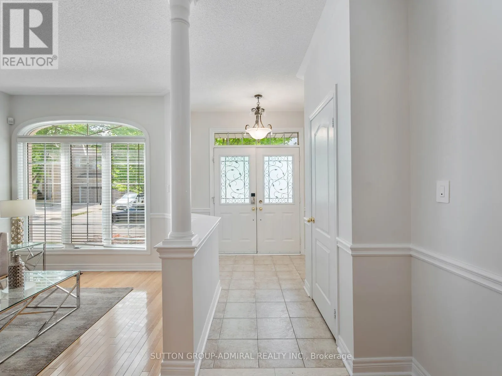 4 HAYWOOD DRIVE