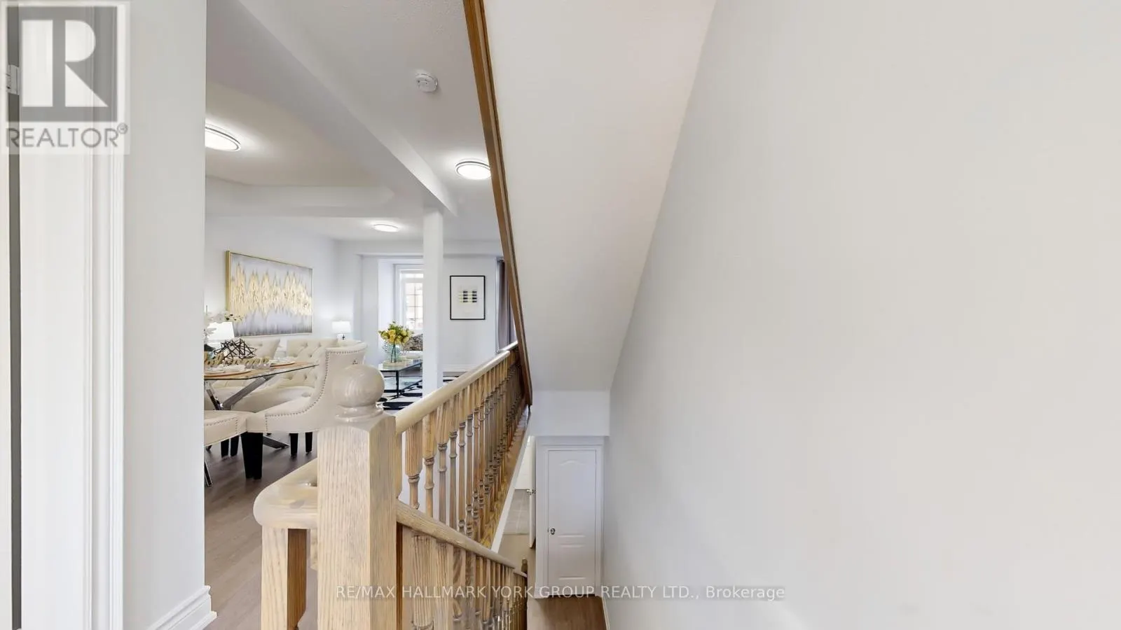 6 ROY GROVE WAY