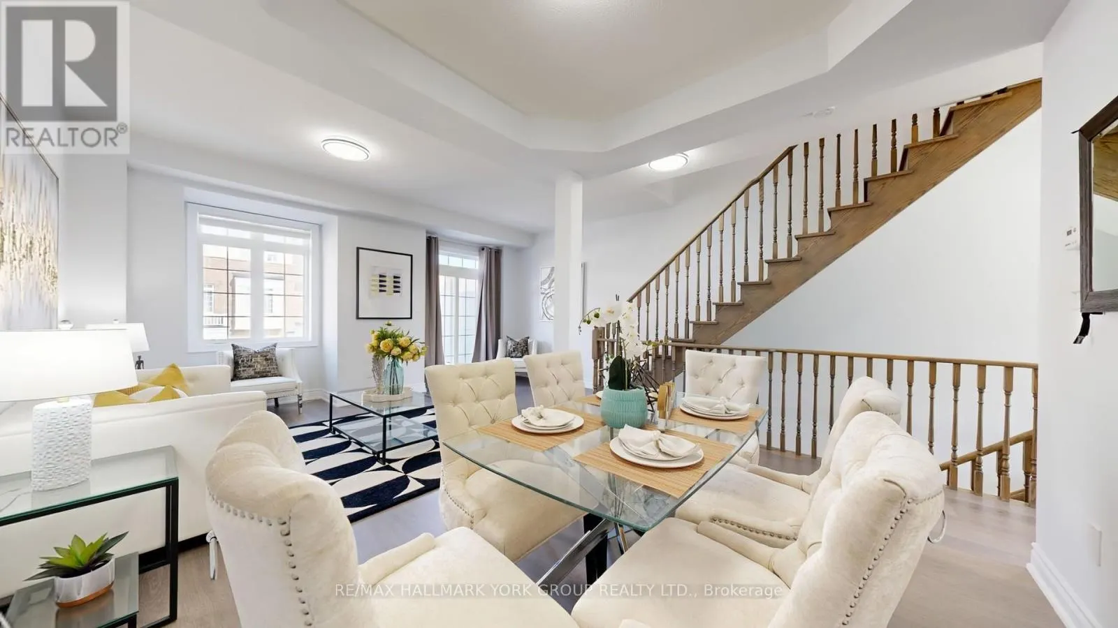 6 ROY GROVE WAY