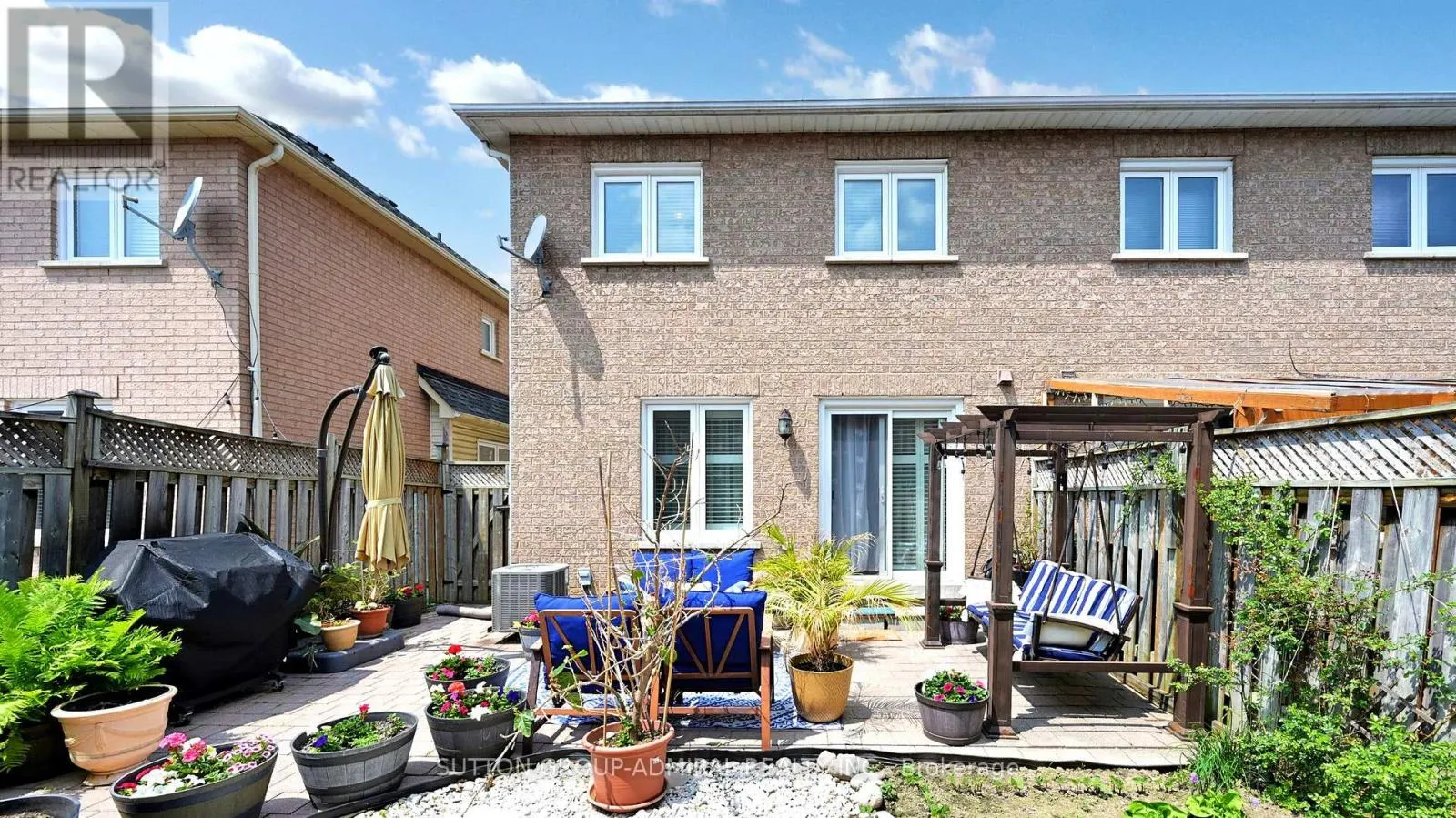 7 ROCKVIEW GARDENS