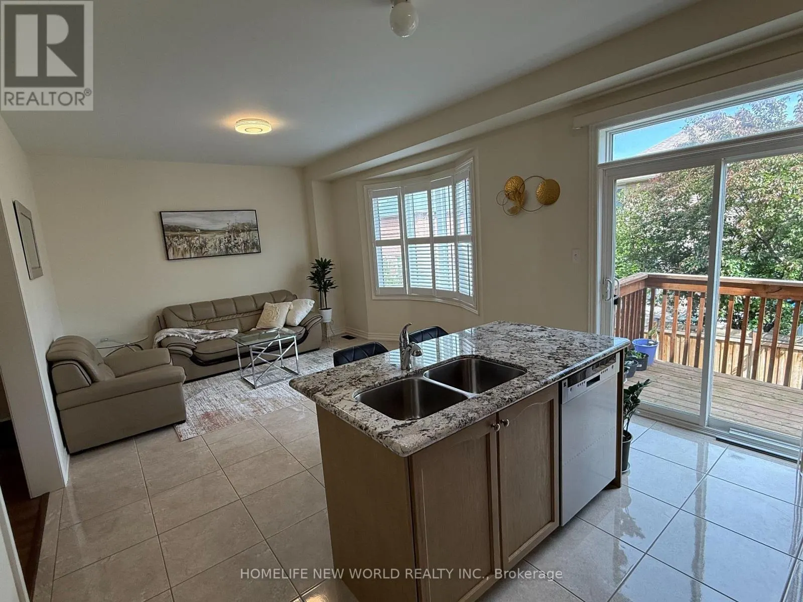 55 FREDERICK STAMM CRESCENT