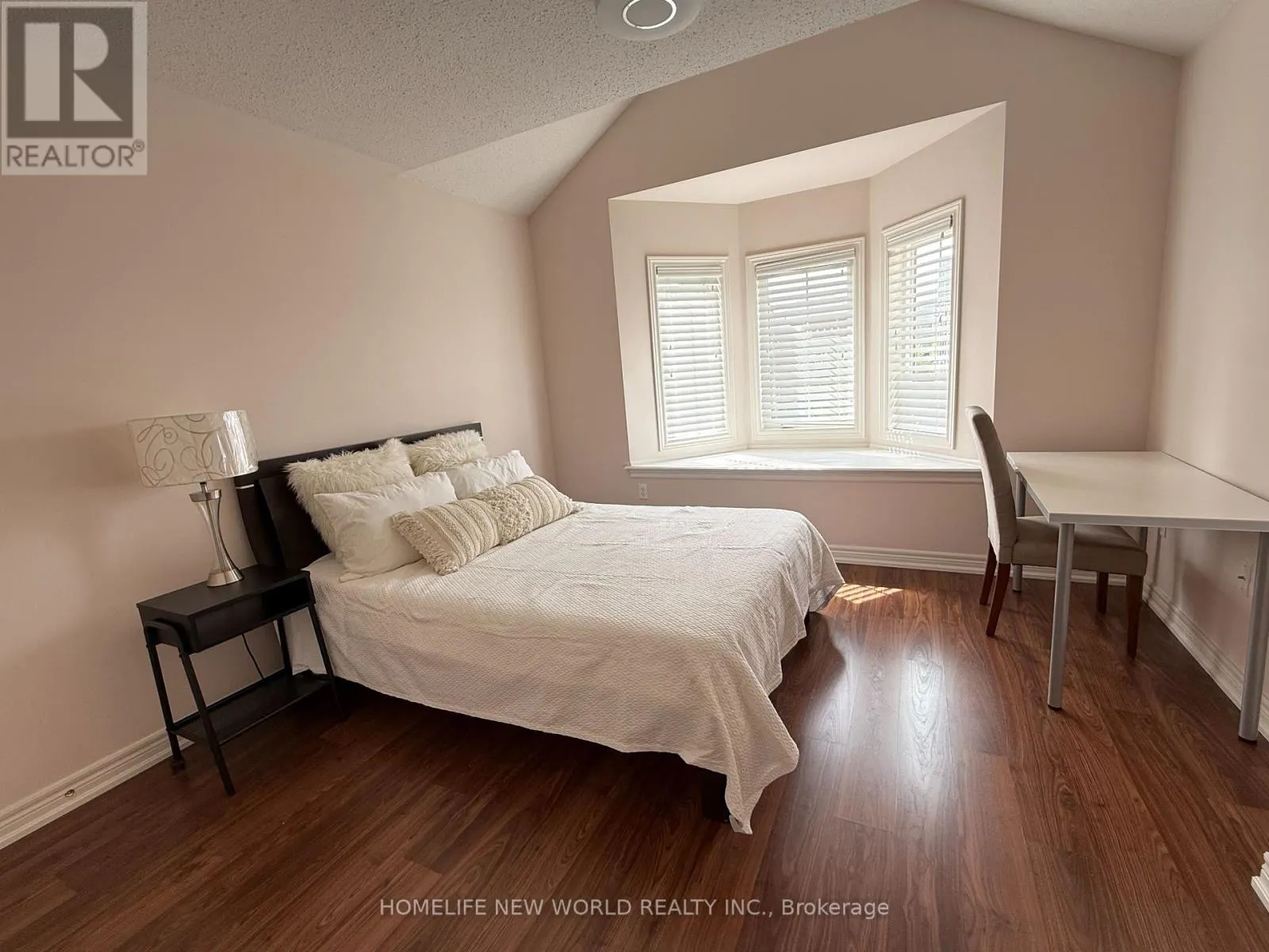 55 FREDERICK STAMM CRESCENT