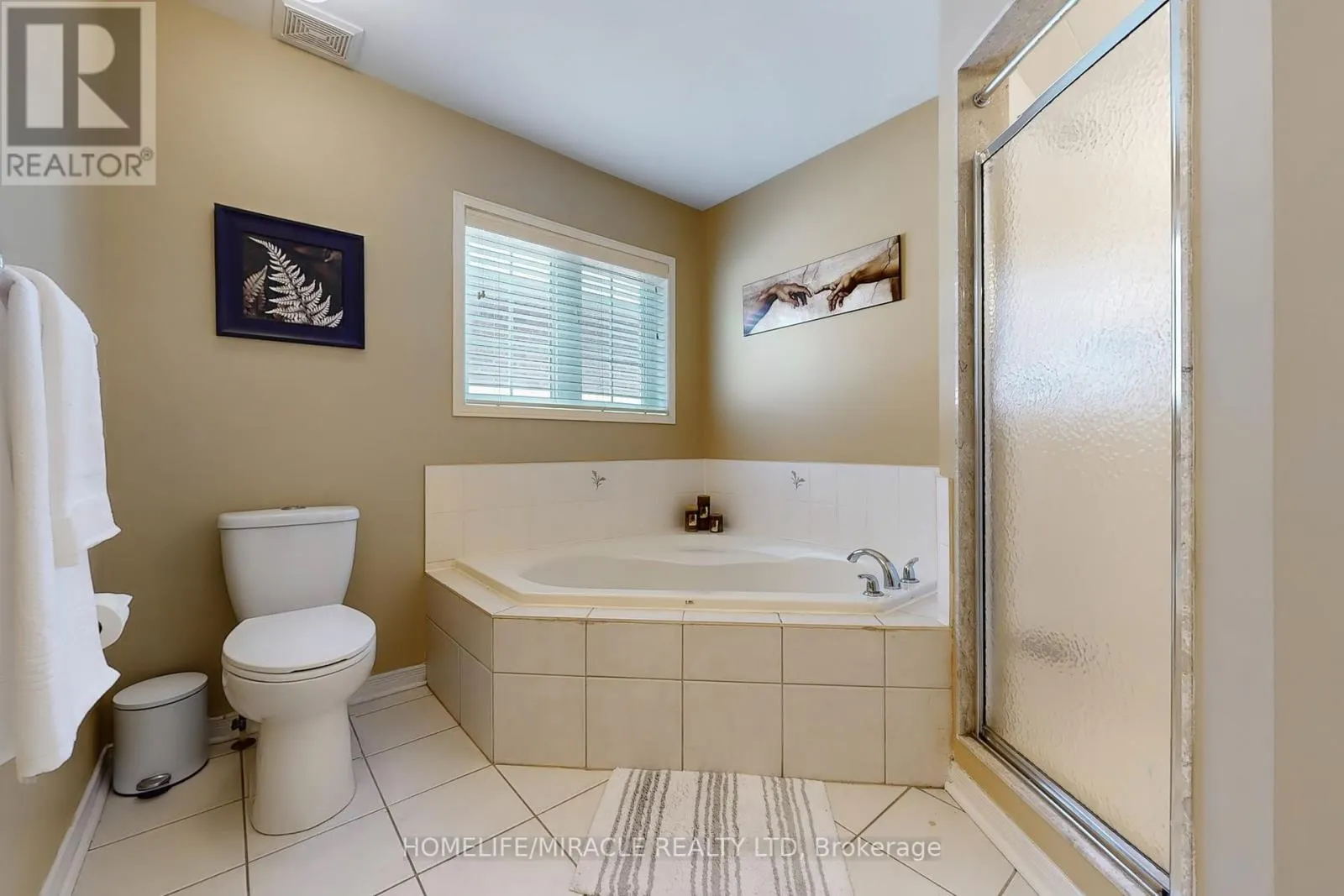 39 EVARIDGE DRIVE