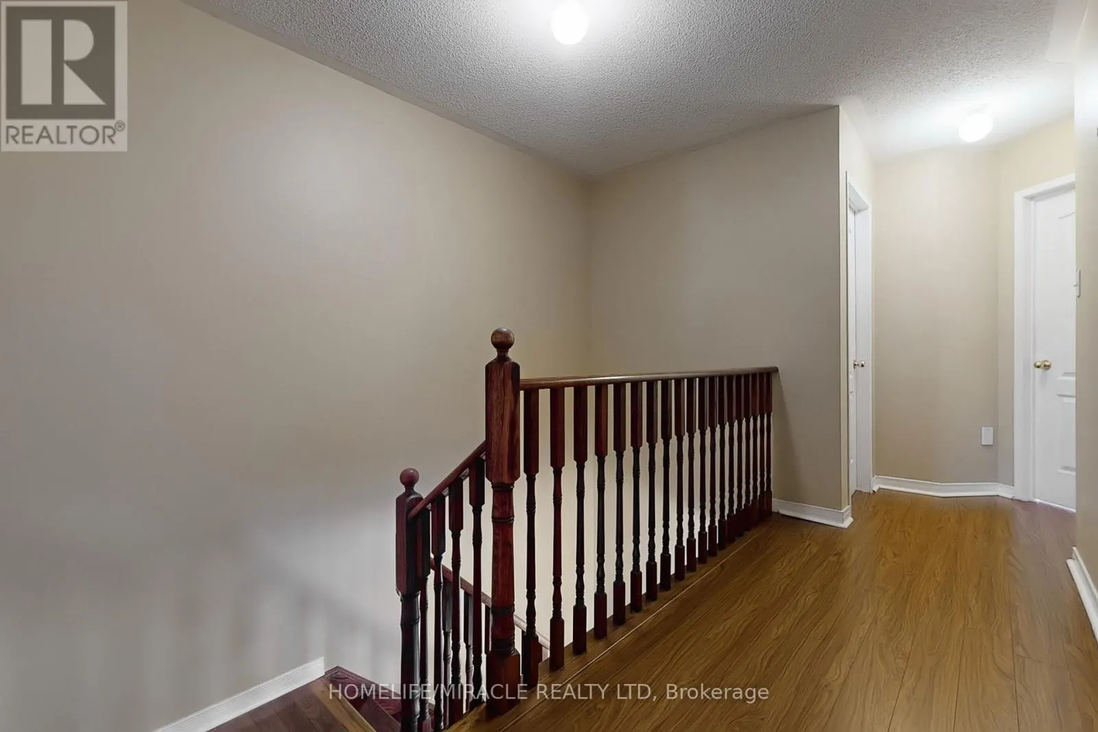 39 EVARIDGE DRIVE