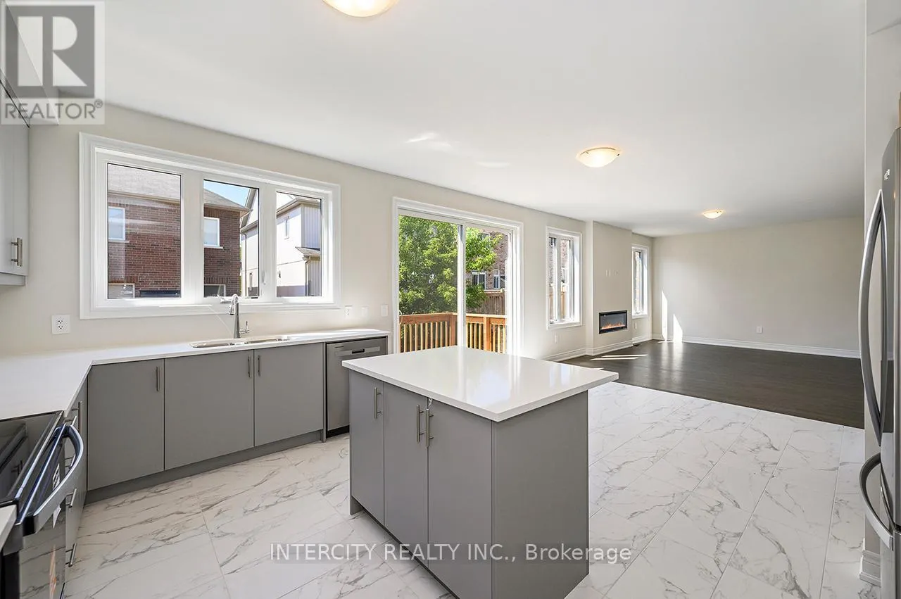43 BOSTOCK DRIVE