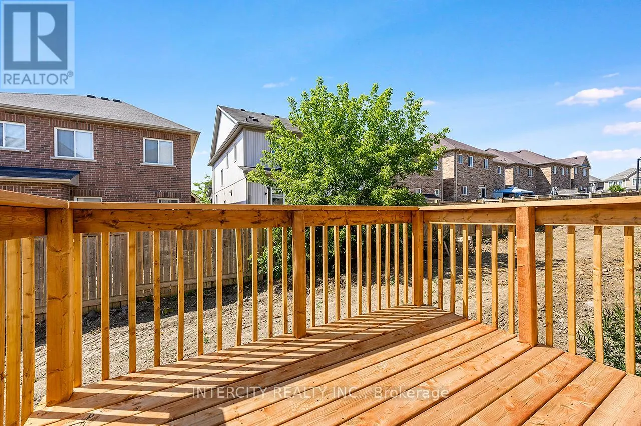 43 BOSTOCK DRIVE