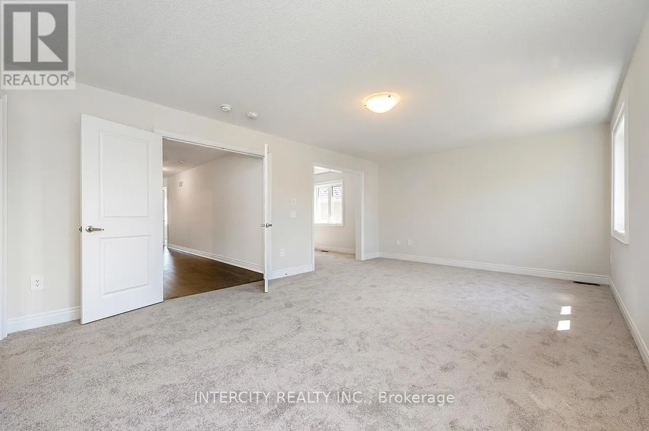 43 BOSTOCK DRIVE