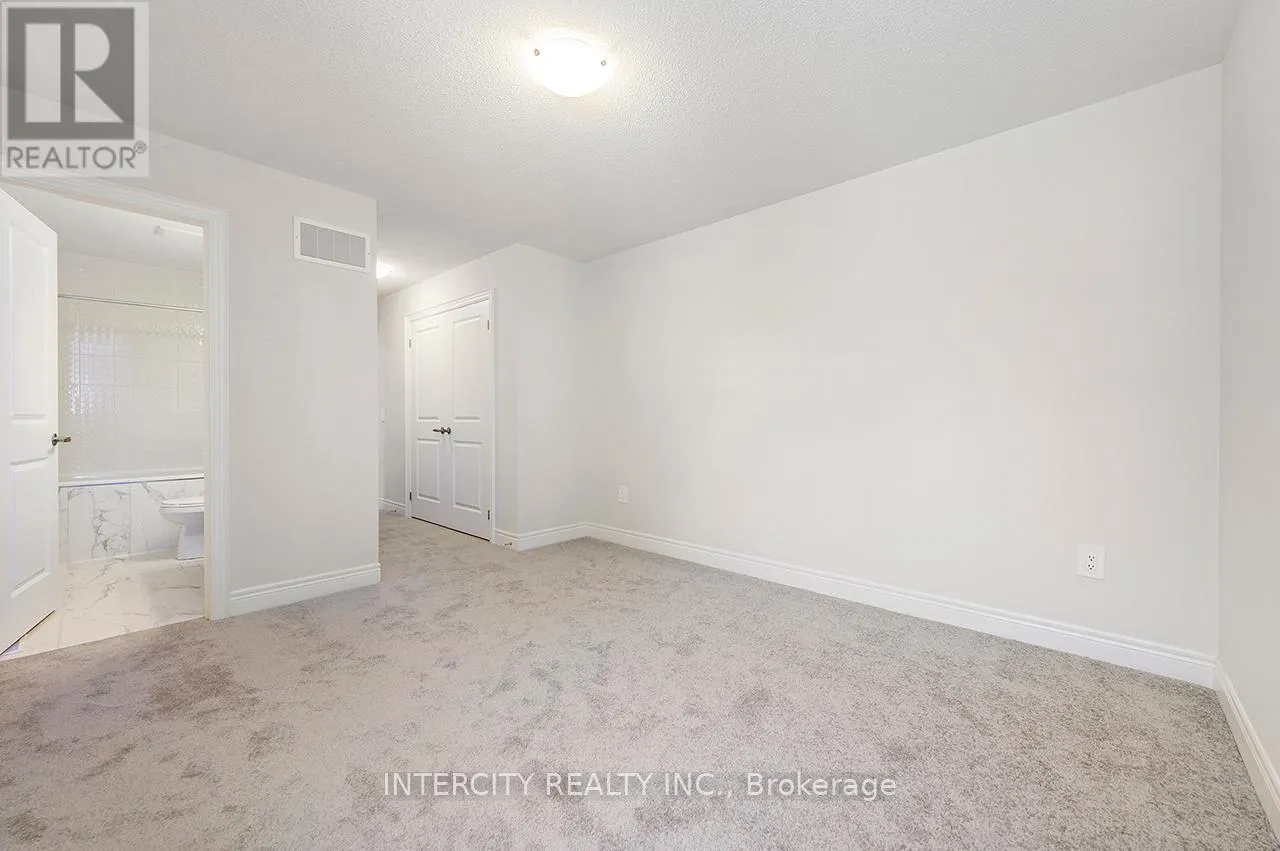 43 BOSTOCK DRIVE