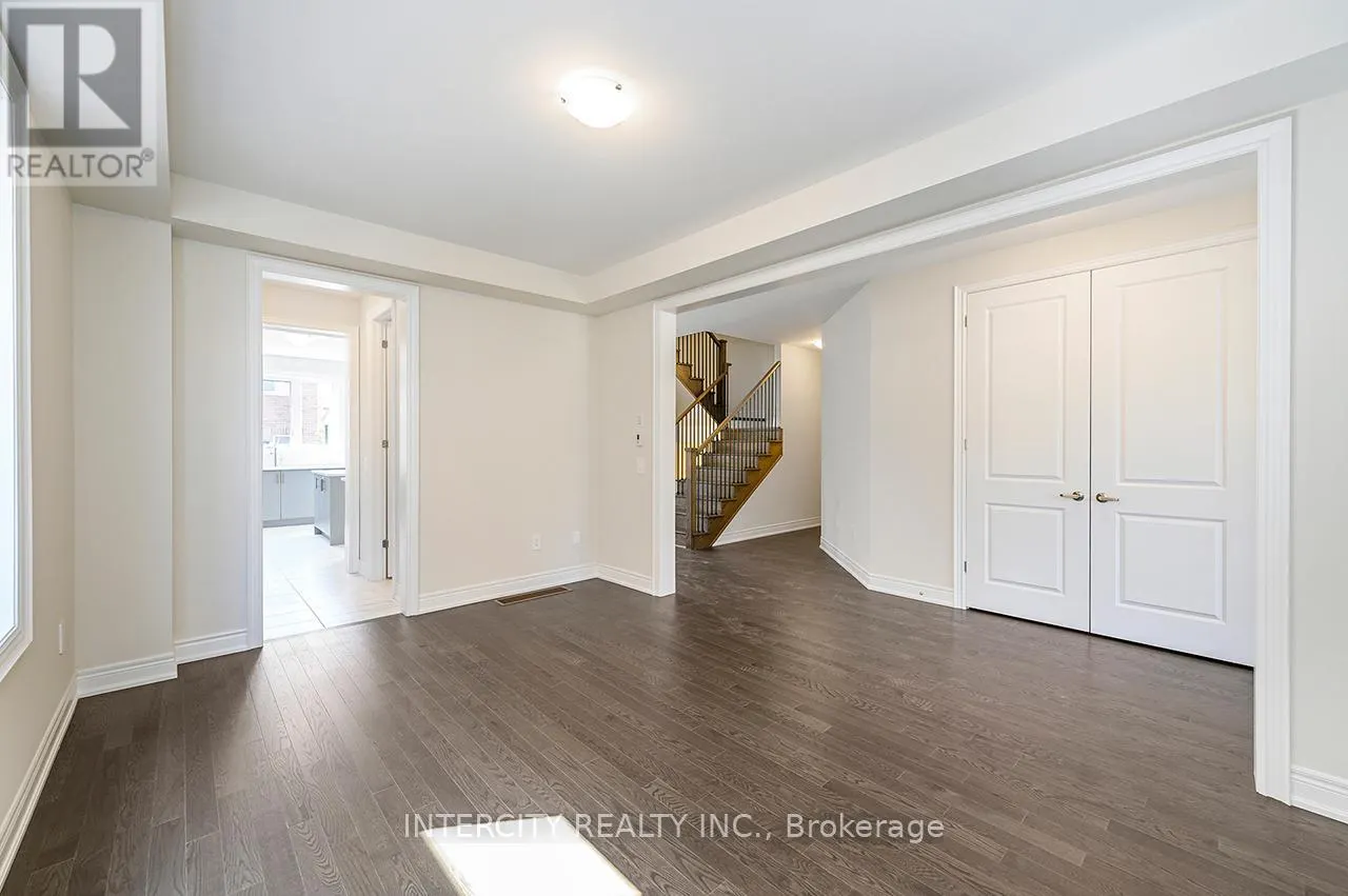 43 BOSTOCK DRIVE
