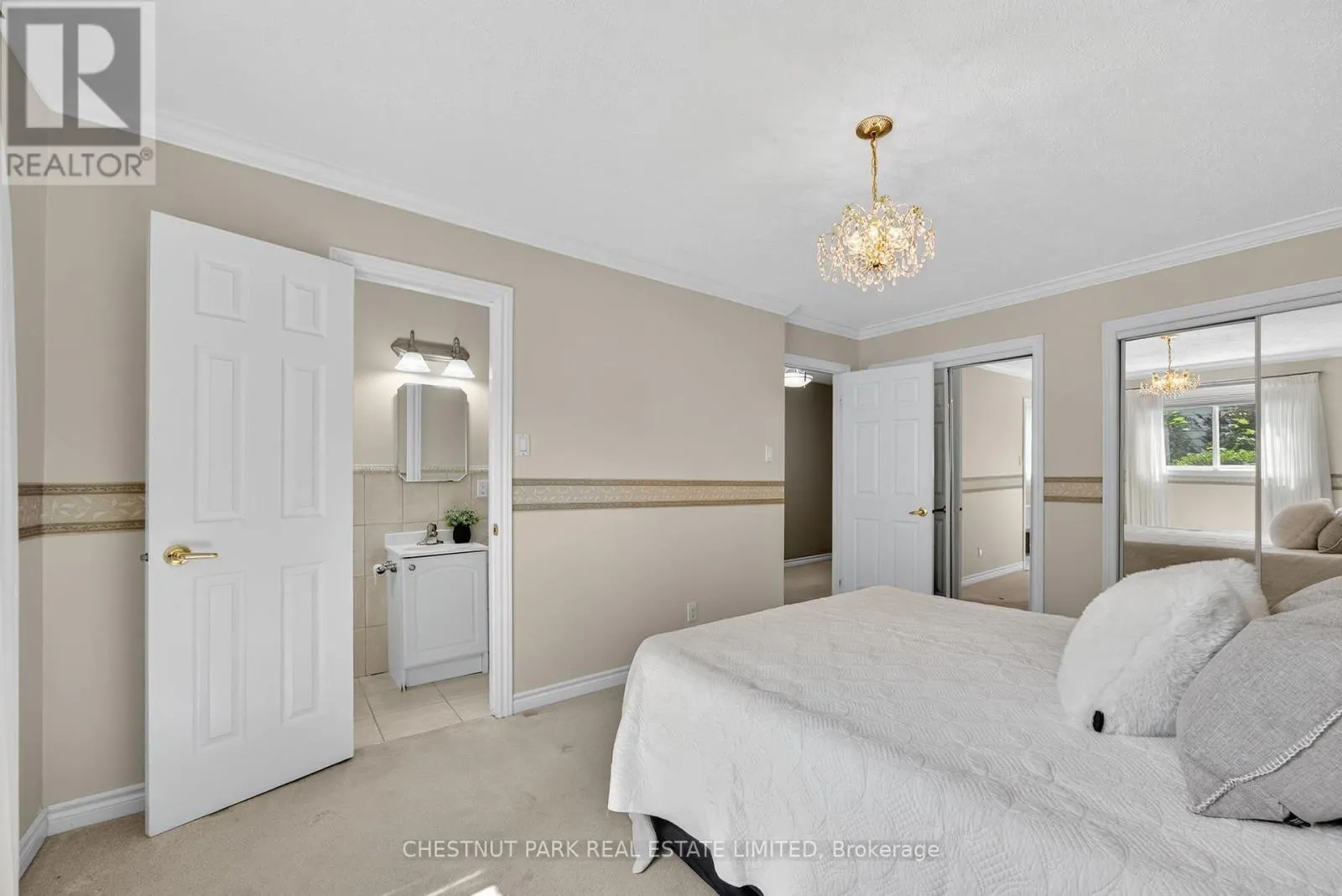 3782 WHITECAP DRIVE
