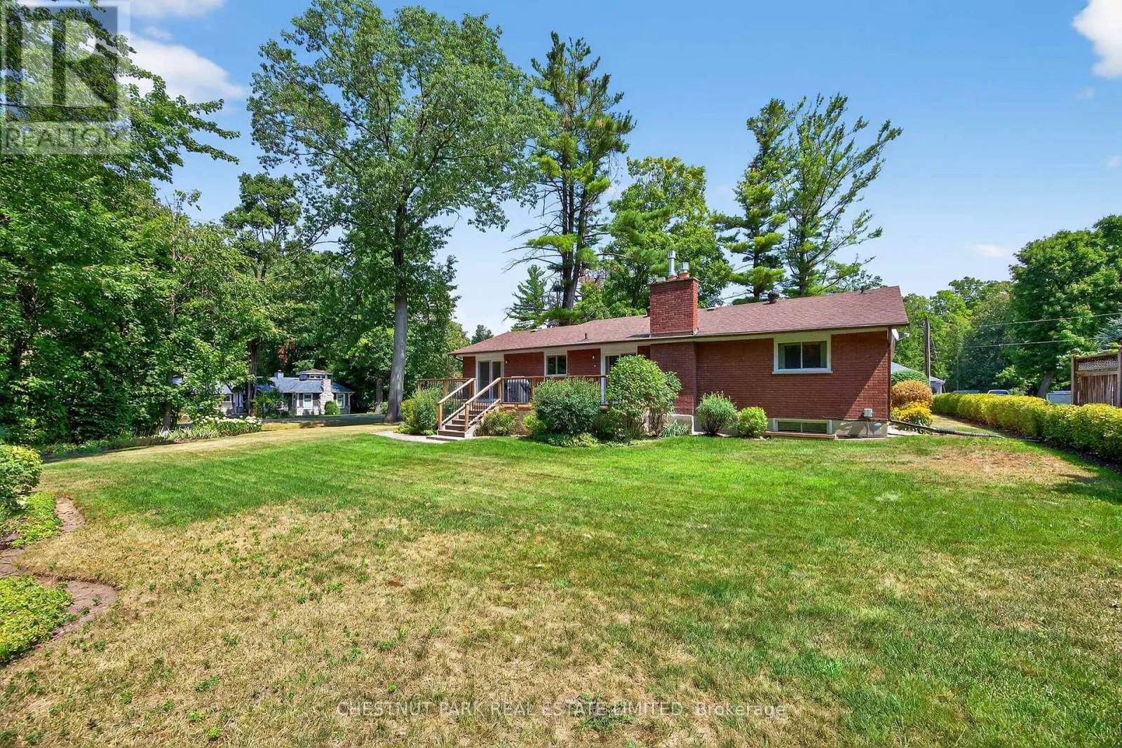 3782 WHITECAP DRIVE