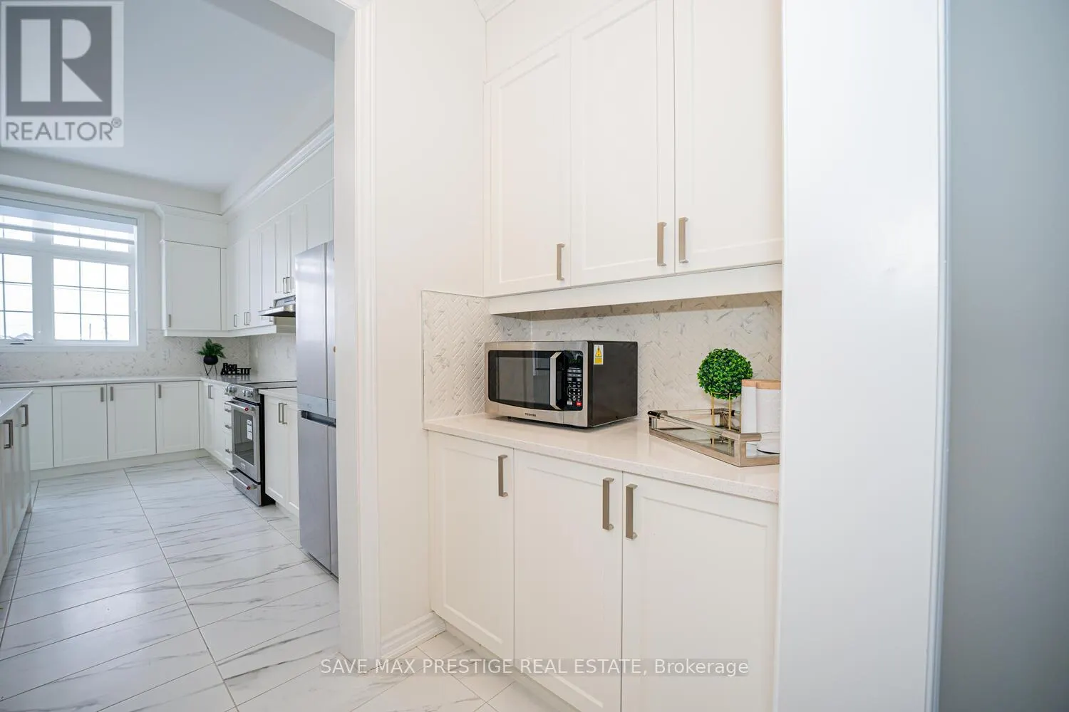 41 ORCHID CRESCENT