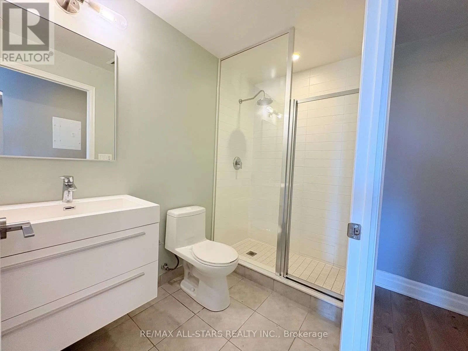 622 - 10 ROUGE VALLEY DRIVE W
