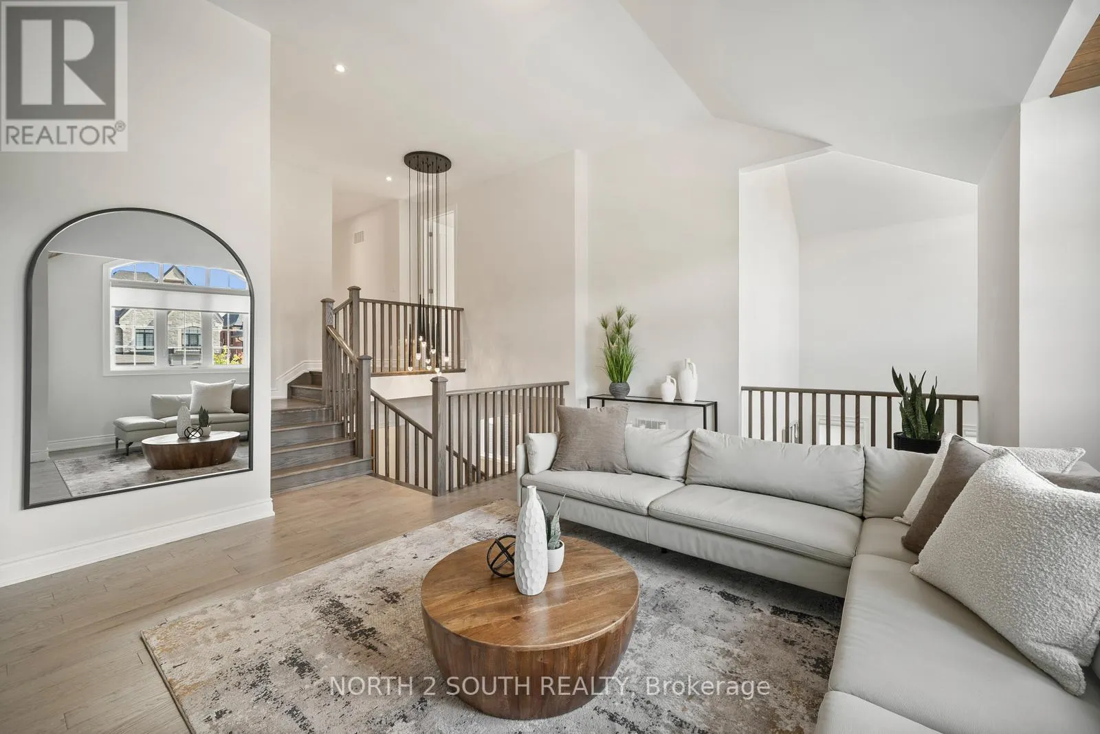 25 PINE HEIGHTS DRIVE
