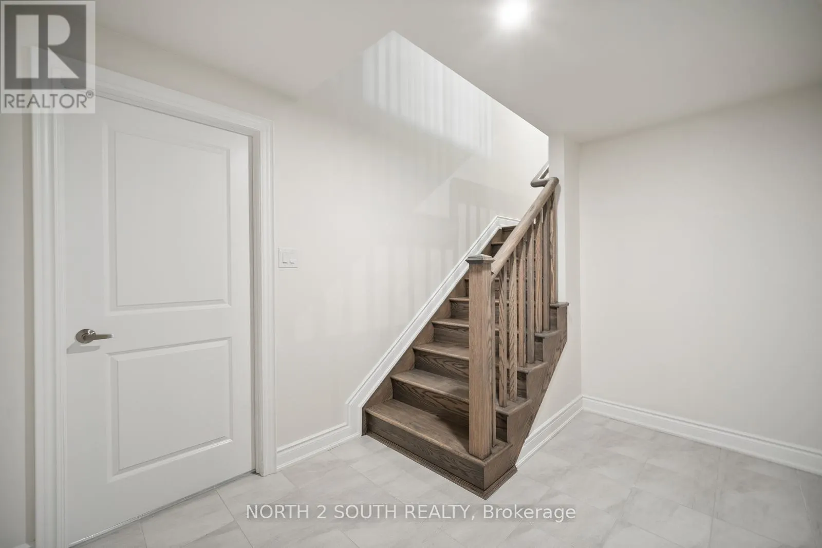 25 PINE HEIGHTS DRIVE