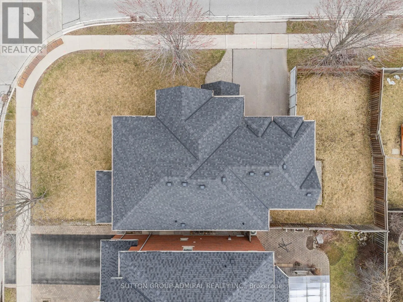 450 PLEASANT RIDGE AVENUE