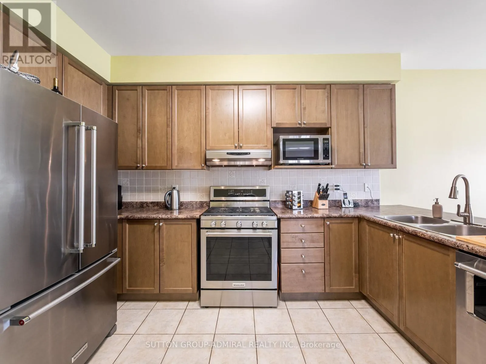 450 PLEASANT RIDGE AVENUE
