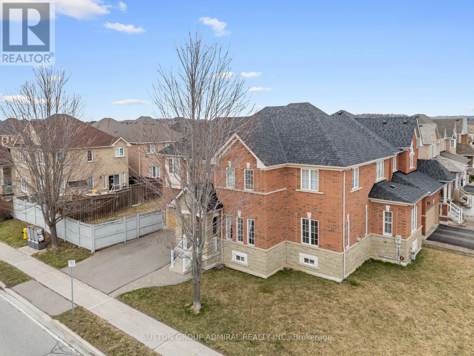 450 PLEASANT RIDGE AVENUE
