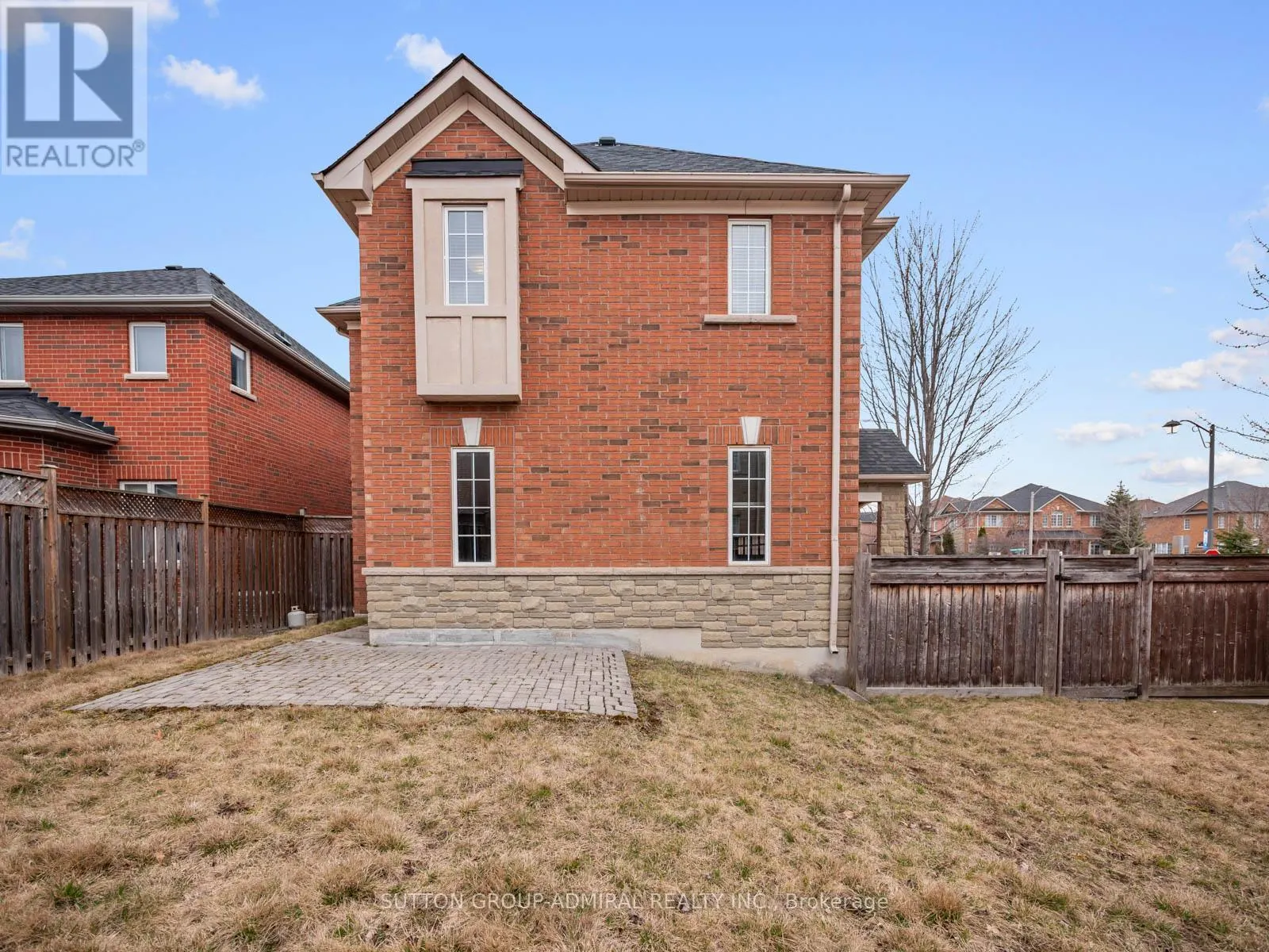 450 PLEASANT RIDGE AVENUE