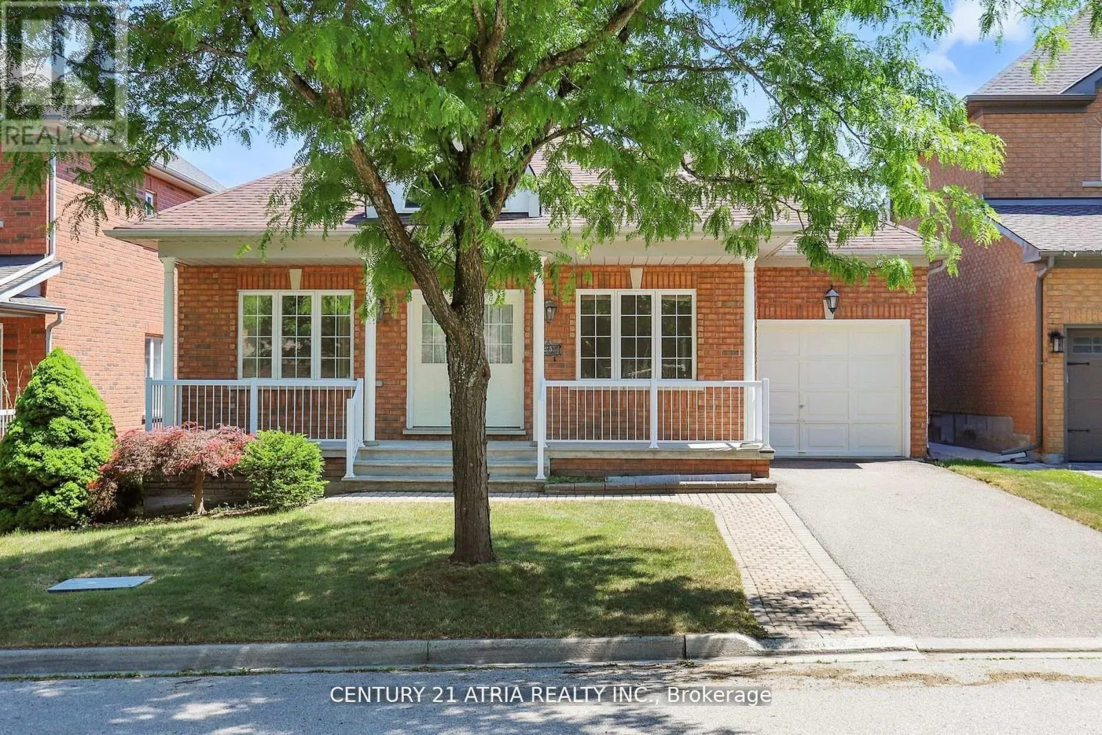 25 PALISADE CRESCENT