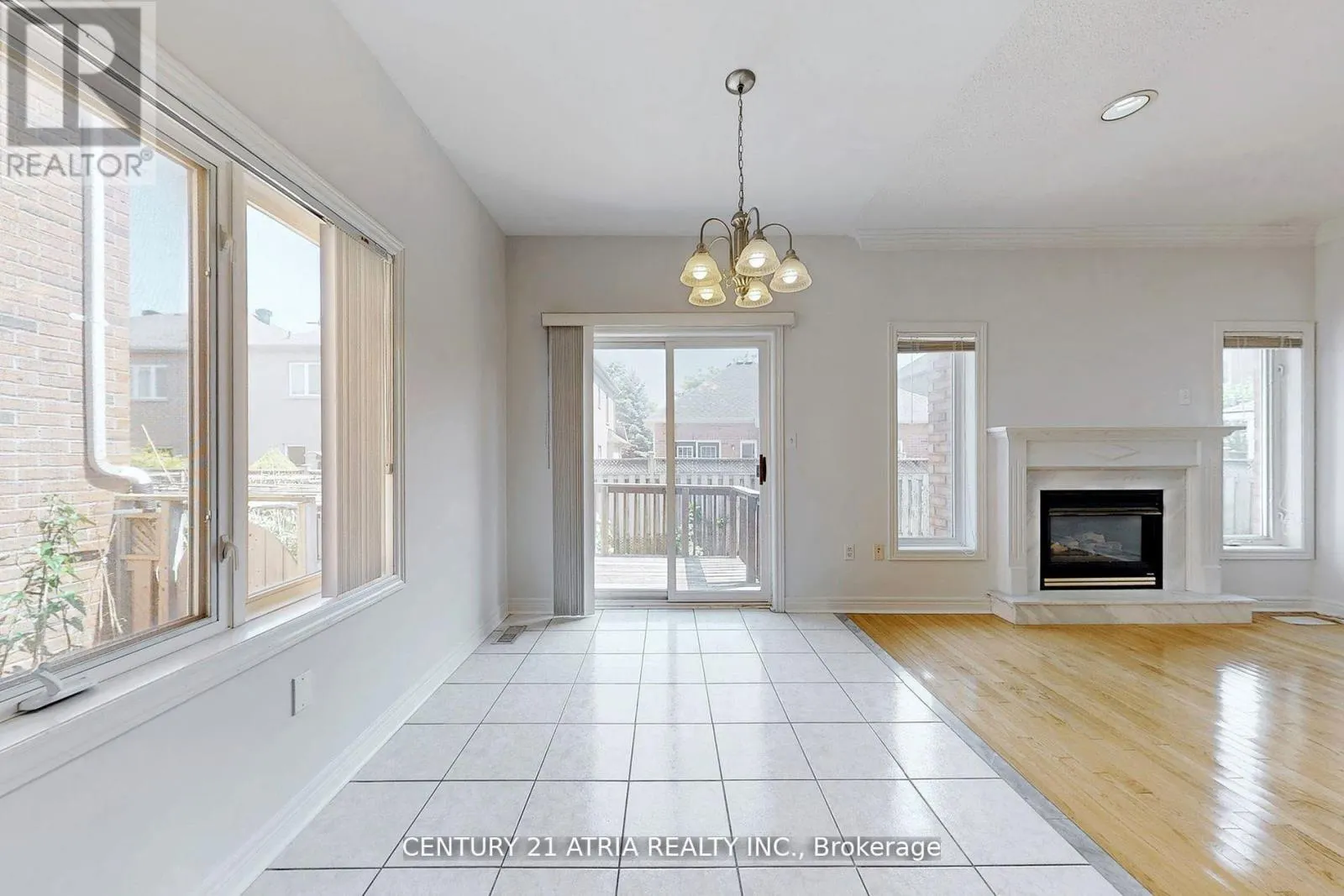 25 PALISADE CRESCENT