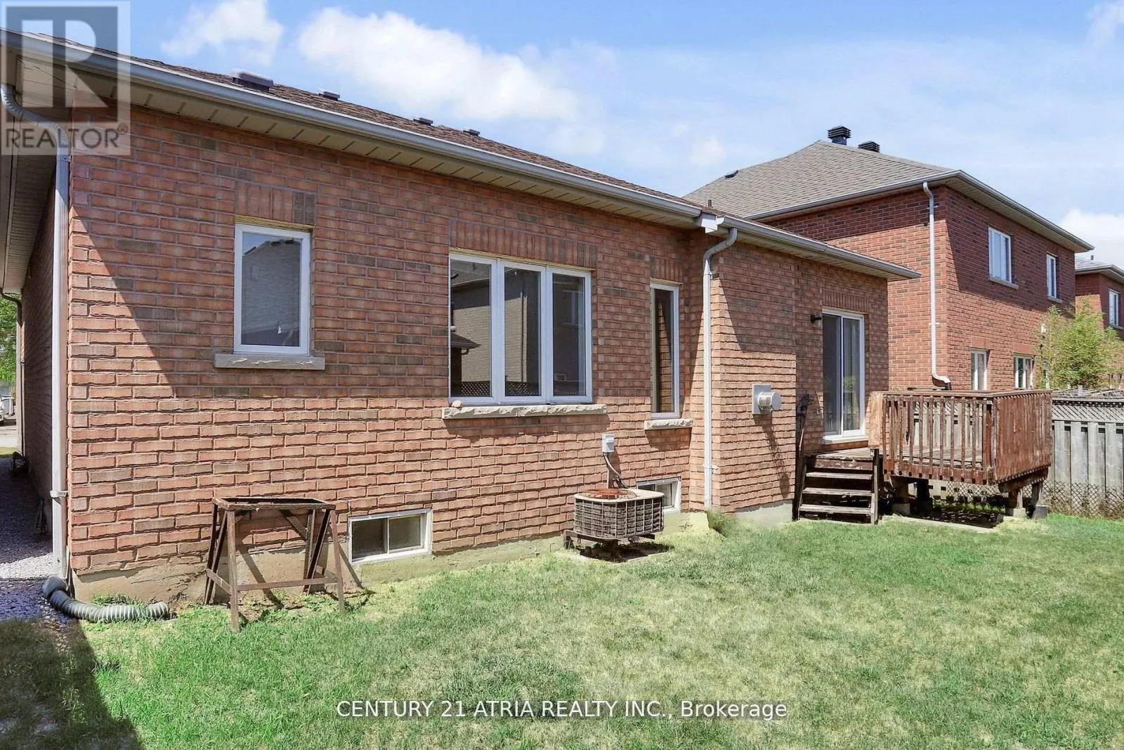 25 PALISADE CRESCENT