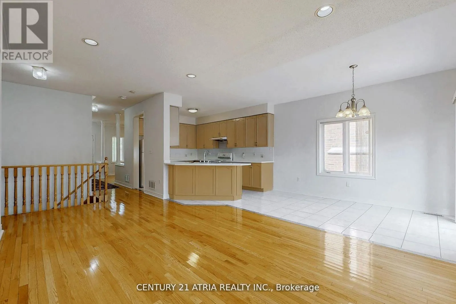25 PALISADE CRESCENT