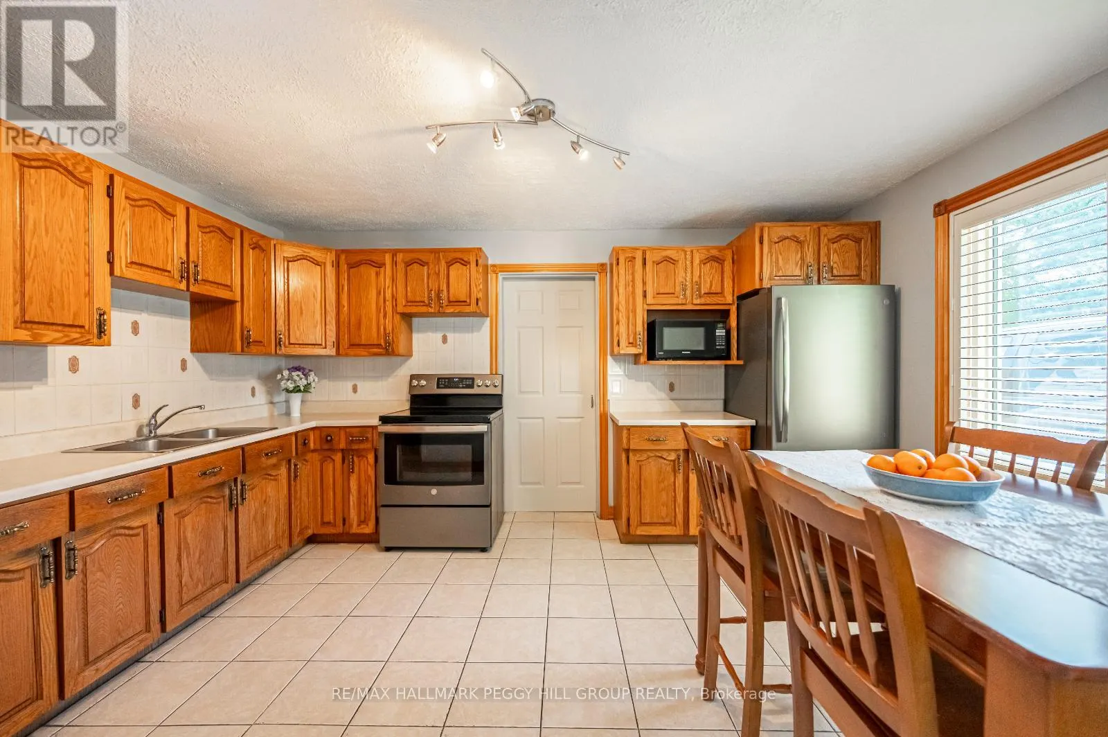 2139 ADJALA-TECUMSETH TOWNLINE