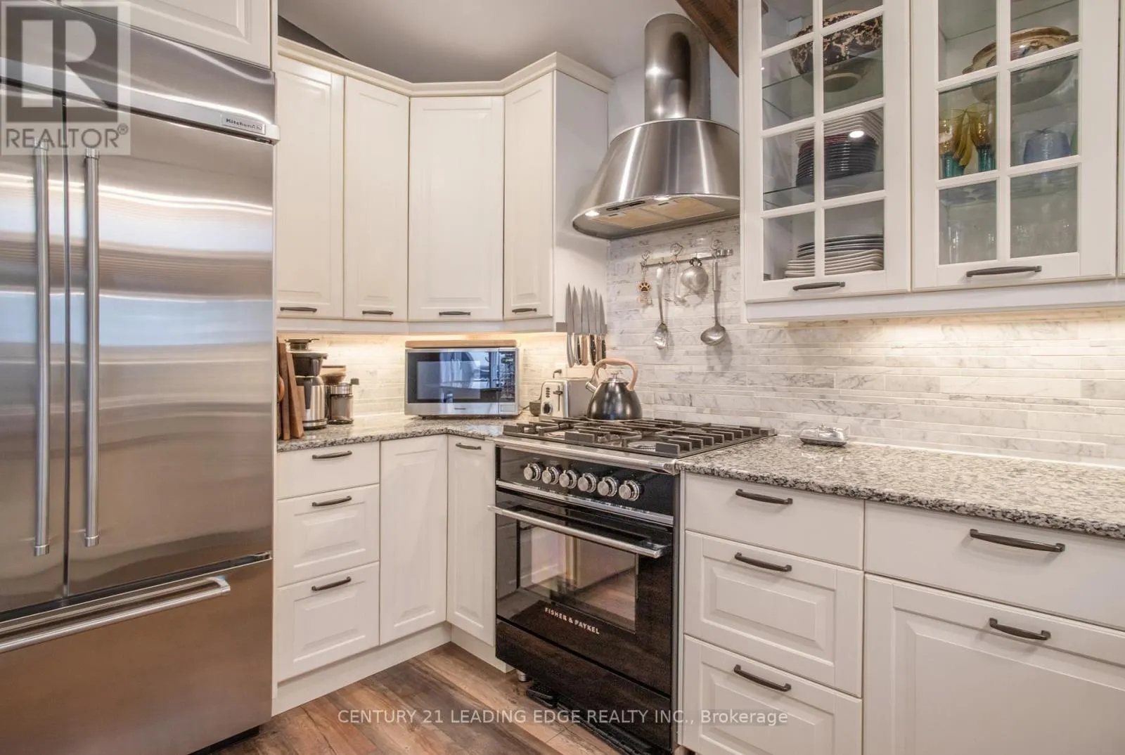 12 BALSON BOULEVARD