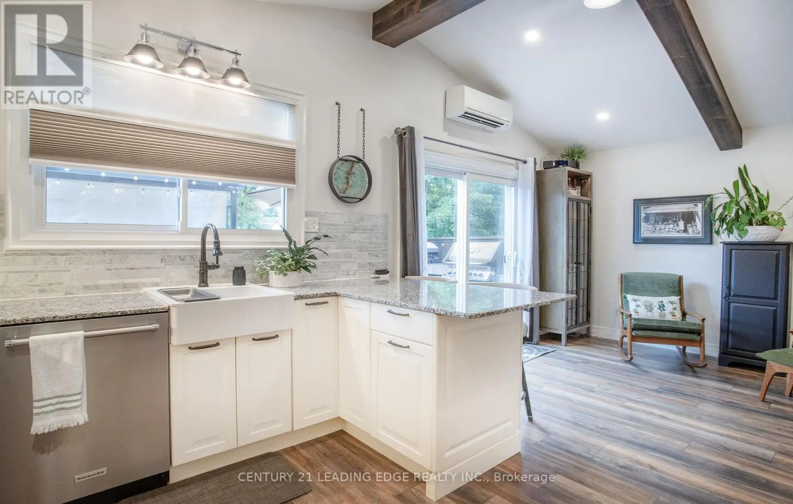 12 BALSON BOULEVARD