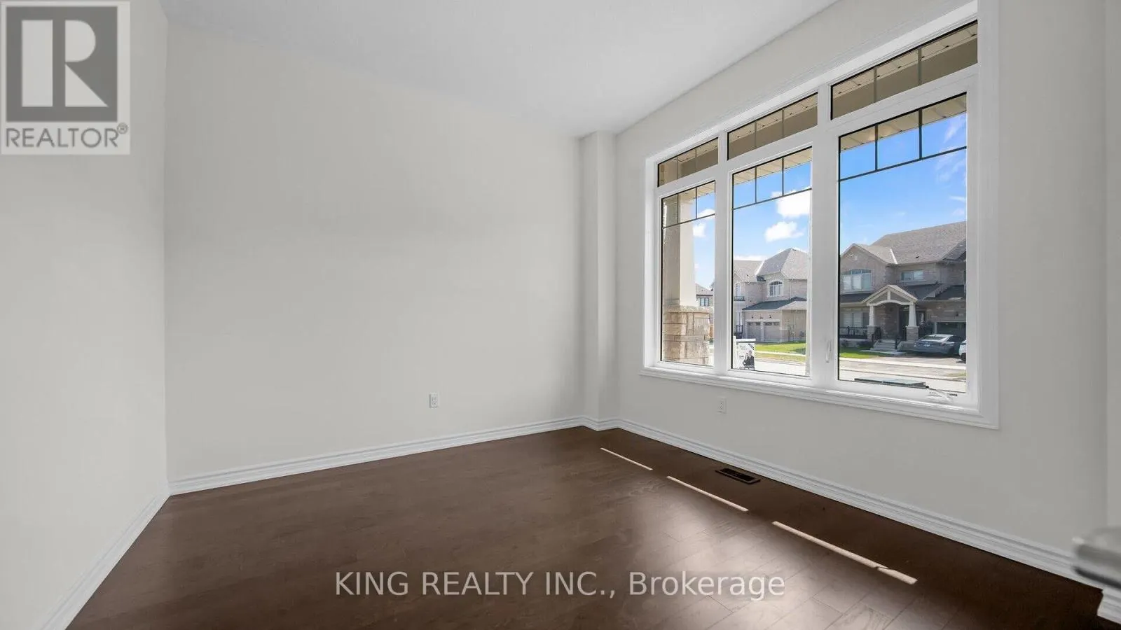 1629 CORSAL COURT