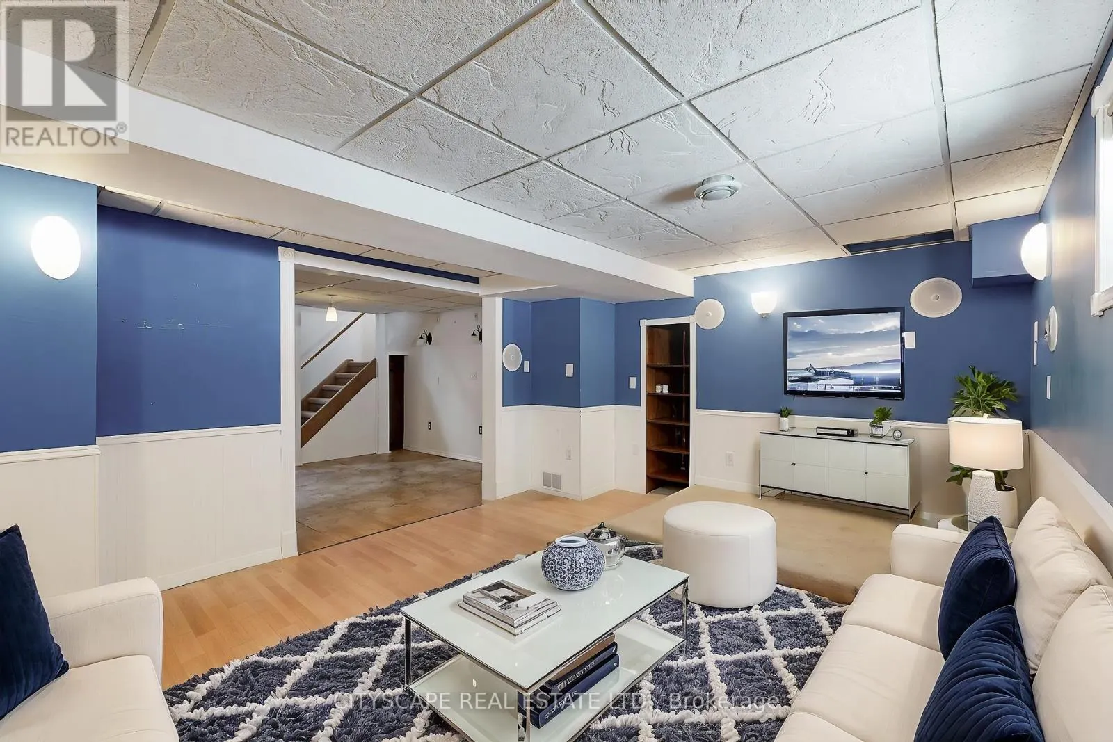 65 RIVERGLEN DRIVE