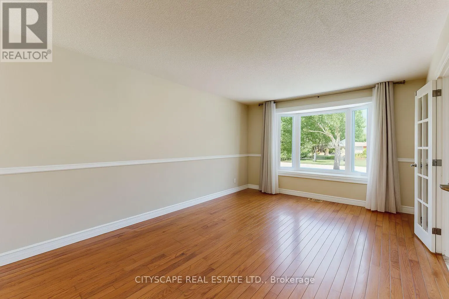 65 RIVERGLEN DRIVE