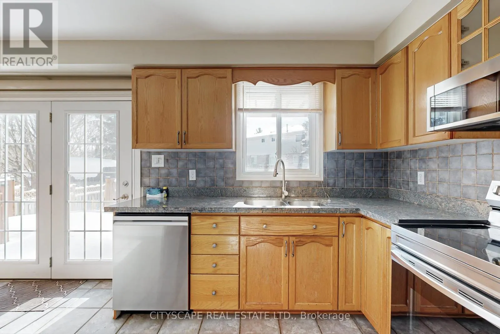 65 RIVERGLEN DRIVE