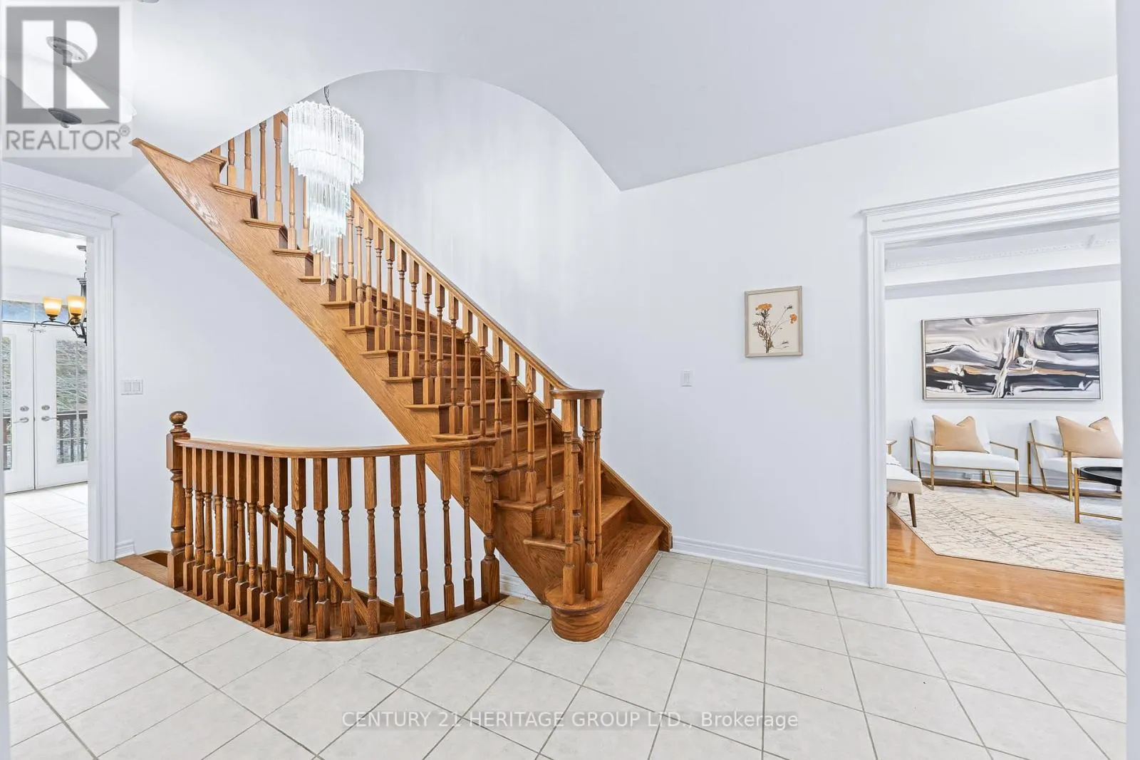 229 WILLIS DRIVE