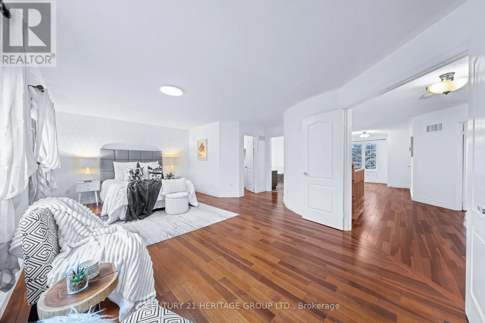 229 WILLIS DRIVE