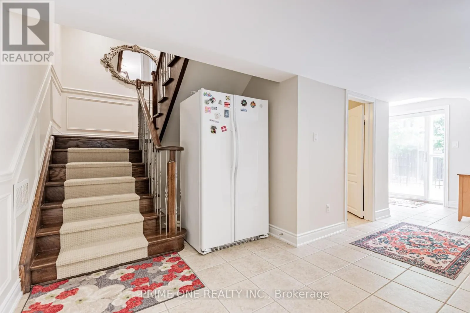 19 RIDGESTONE DRIVE