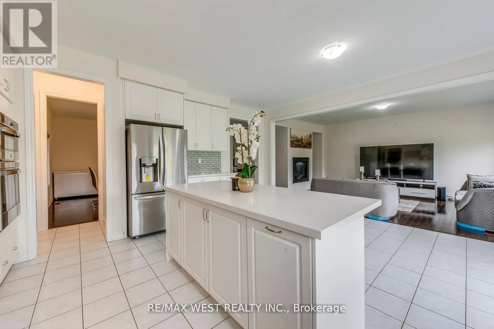 286 DANNY WHEELER BOULEVARD
