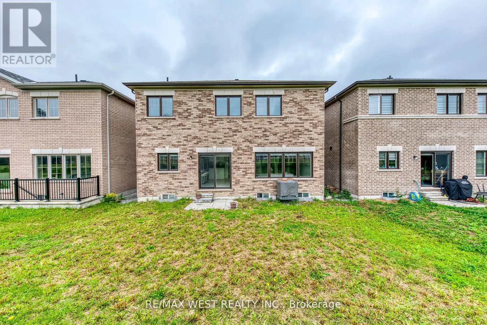 286 DANNY WHEELER BOULEVARD