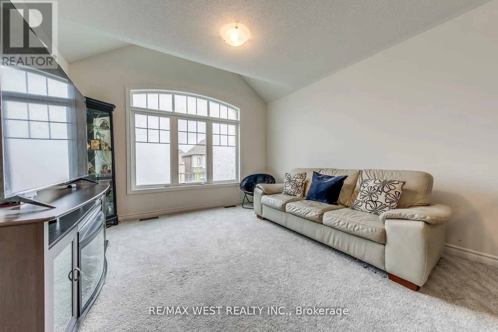 286 DANNY WHEELER BOULEVARD