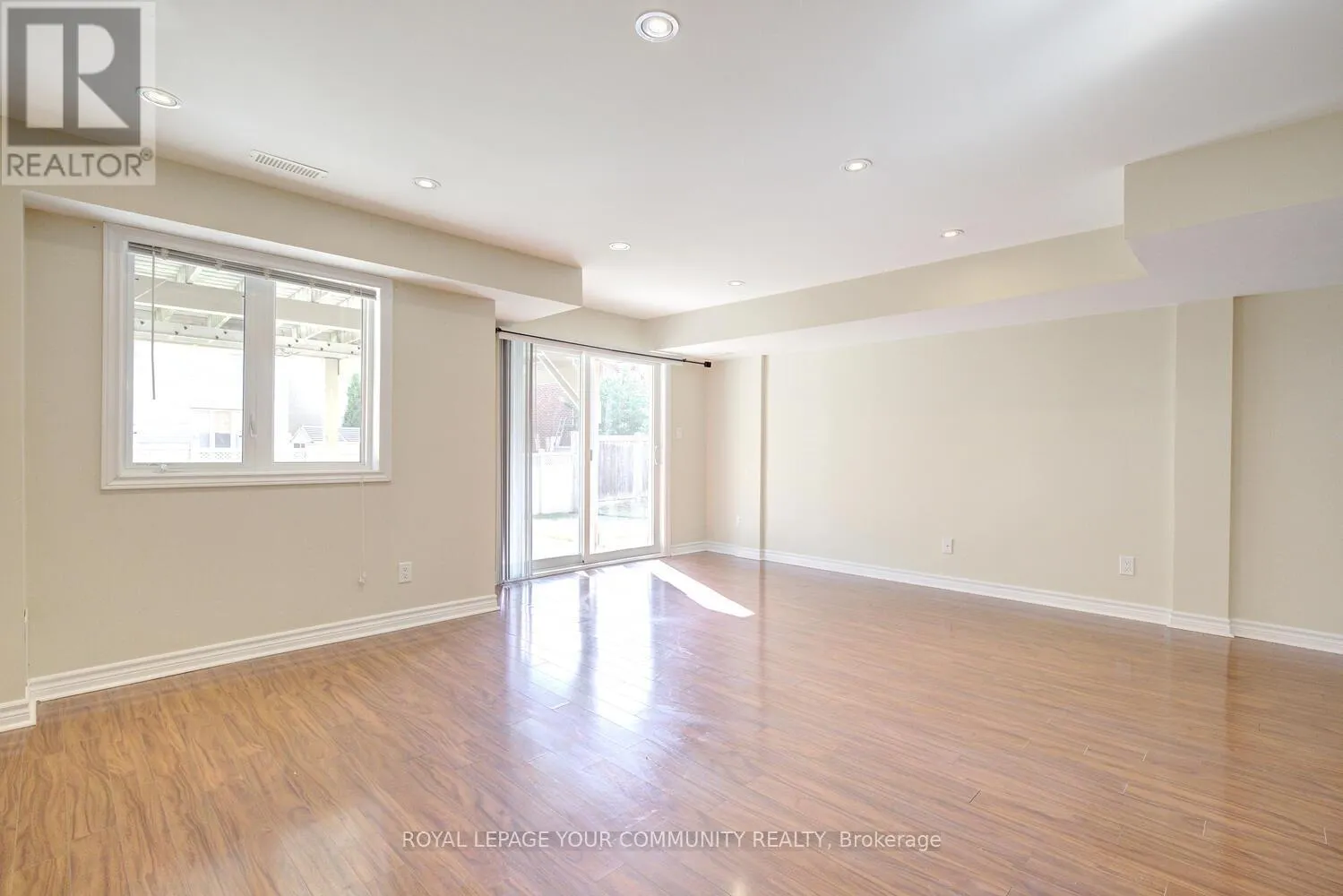 1-BED WALK-OUT BASEMENT - 625 GRAND TRUNK AVENUE