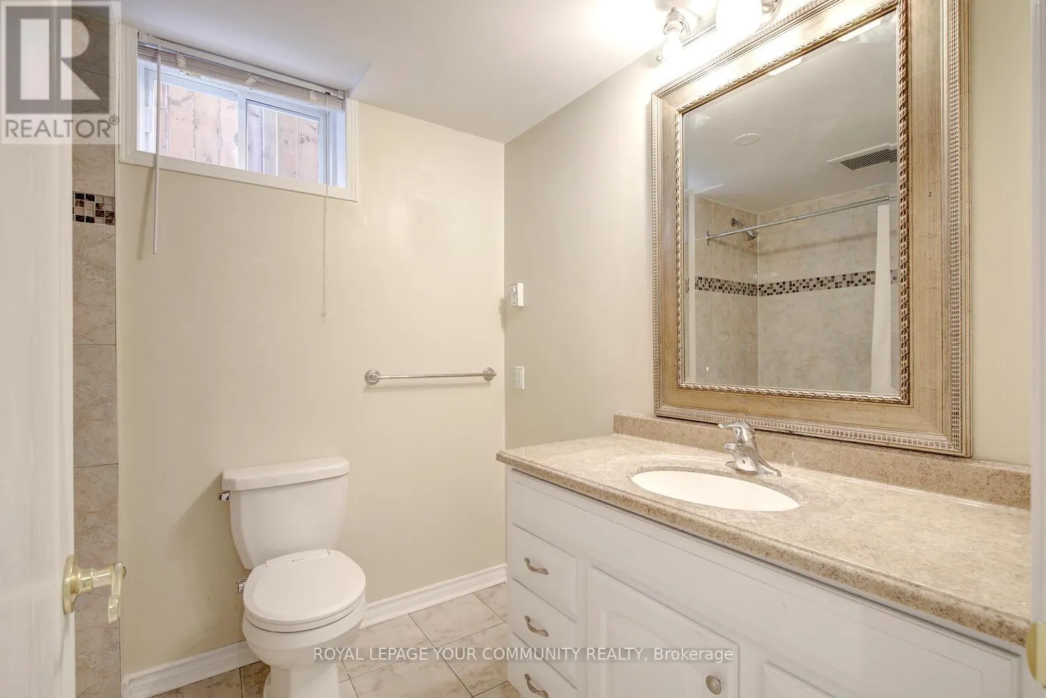 2-BED WALK-OUT BASEMENT - 625 GRAND TRUNK AVENUE